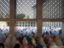 Tata Cara Sholat Idul Adha Lengkap dengan Bacaannya