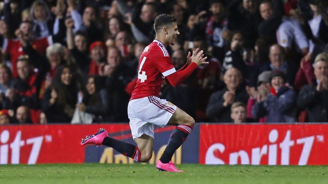 Bukan tanpa alasan seorang Andreas Pereira diberikan kesempatan oleh Wayne Rooney, Juan Mata, atau Marouane Fellaini mengambil tendangan bebas.