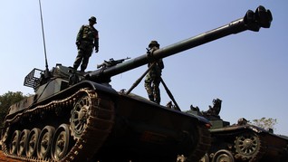 TNI Bantah Buru Penyebar Video Tank Seruduk Gerobak dan Motor