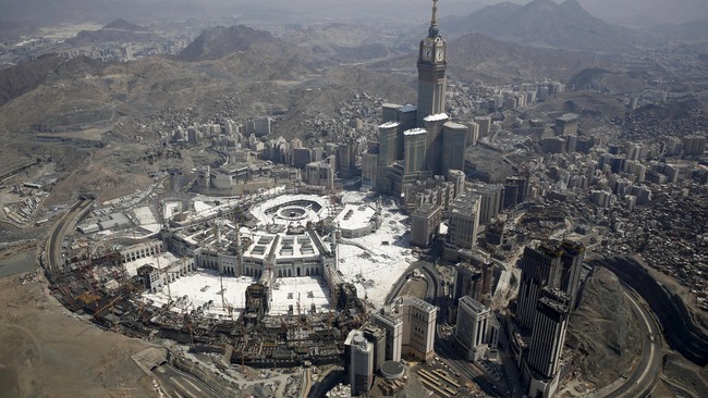 PT Patra Jasa membentuk usaha patungan dengan perusahaan asal Arab Saudi, Marei Bin Mahfouz Group & Co (MBM Group) dan ELMAQ untuk kelola hotel di Makkah.