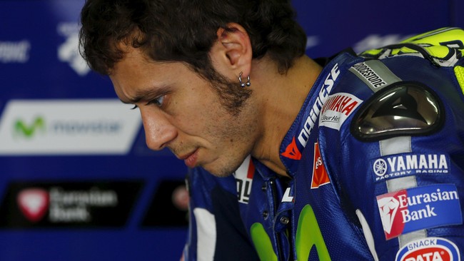 Sempat tampil baik pada latihan bebas pertama (FP1) MotoGP Jepang, Valentino Rossi justru melorot di sesi berikutnya.