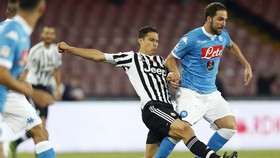 Higuain Diklaim Sebut Ronaldo Egois, Napoli Membantah