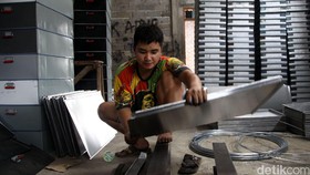 Izin Investasi Hanya Tiga Jam, Sektor Industri Diutamakan