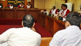 Ketua MPR: Tidak Ada Istilah Referendum dalam Putusan MK