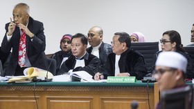 OC Kaligis Cecar Anak Buah Dalam Persidangan