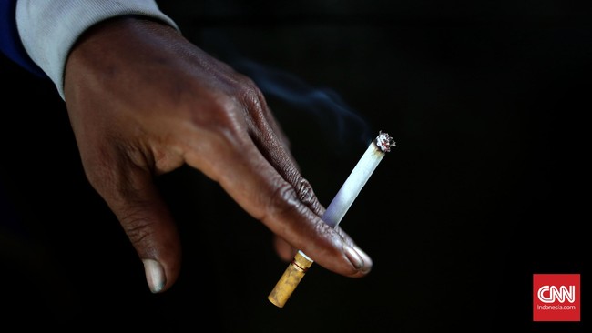 Menteri Keuangan Sri Mulyani Indrawati pada pekan lalu telah mengumumkan rata-rata kenaikan cukai rokok tahun depan sebesar 10,54 persen.