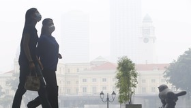 Kabut Asap Karhutla Bikin Warga Malaysia Kena Radang Mata