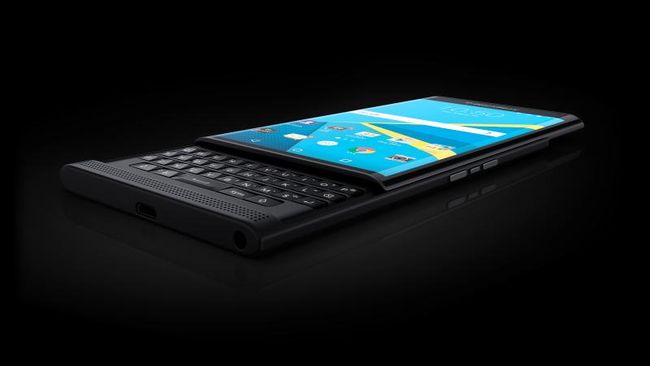 Blackberry Opens Orders for HP 5G Plus Physical Keyboards