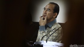 Saksi: DPR Sodorkan Kerabat ke SDA untuk Jadi Petugas Haji