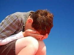 Penjelasan Ilmiah Sensasi Butterflies in The Stomach Saat Gugup atau Jatuh Cinta