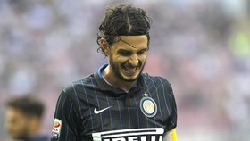 AC Milan Bisa Rekrut Bek Buangan Inter Milan
