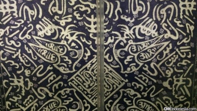 Sayangnya, perajin batik besurek sudah semakin menipis. Kini, hanya tersisa dua kelompok perajin batik saja di Bengkulu.