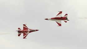Sengkarut Area Militer Singapura di Langit Indonesia