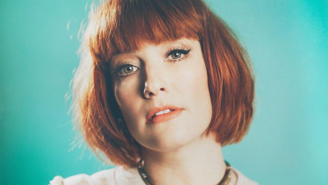 Leigh Nash, sang vokalis Sixpence None the Richer, mewujudkan mimpinya merilis album country, The State I’m In.