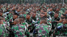 Jokowi: Bersama Rakyat, TNI Akan Jadi Kekuatan Militer Hebat