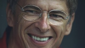 Merayakan 19 Tahun dengan Apa, Profesor Wenger?