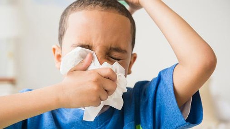 Bisa dicoba nih, Bun, tips biar si kecil nggak gampang kena flu di musim pancaroba.