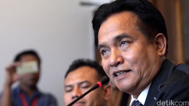 Perguruan tinggi diharapkan mempunyai inisiatif melaporkan sendiri bahwa pihaknya butuh pembinaan dari kementerian. 