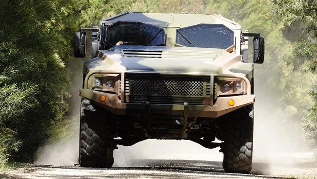 Pembelian lebih dari 1.000 kendaraan lapis baja Hawkei dari perusahaan Perancis, Thales, merupakan upaya modernisasi perangkat tempur Australia.