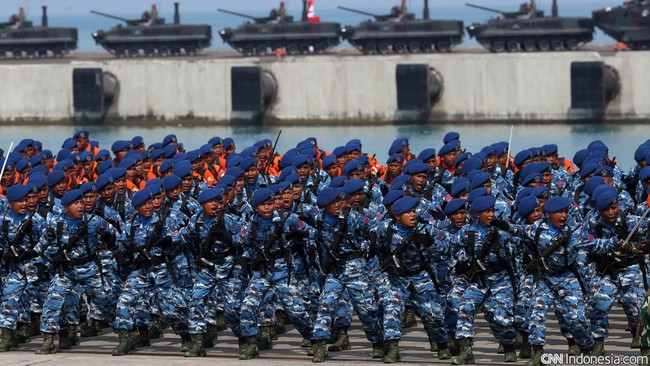 Kepercayaan publik terhadap TNI sebesar 90 persen, disusul KPK 80,8 persen. Sementara DPR dan Kepolisian mendapat kepercayaan terendah.