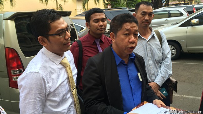 Usai diperiksa terkait kasus bansos corona, pakar komunikasi politik Effendi Gazali berharap KPK menegakkan keadilan dengan memeriksa orang-orang 'besar'.