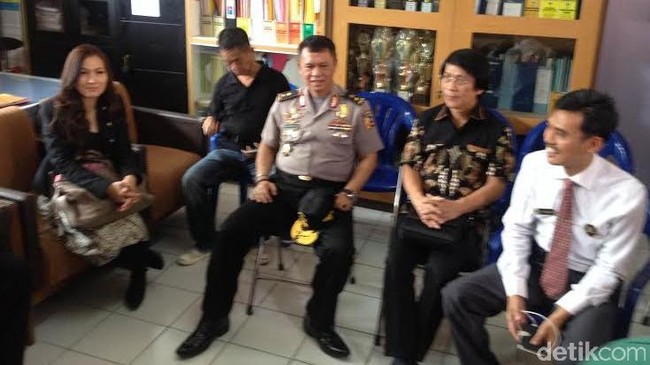 Sepekan berlalu sejak pertama kali bocah PNF ditemukan tewas meringkuk di kardus. Satu saksi kasus itu ditetapkan sebagai tersangka perkara pencabulan.