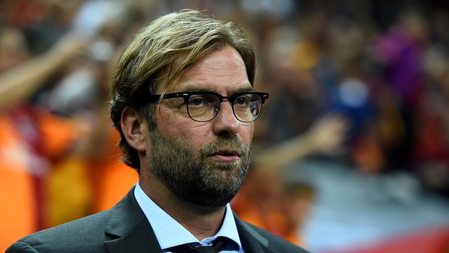 Pada masa melatih Borussia Dortmund, Juergen Klopp yang baru mengikat kontrak sebagai manajer Liverpool, dikenal dengan filosofi permainan 'gegenpressing'.