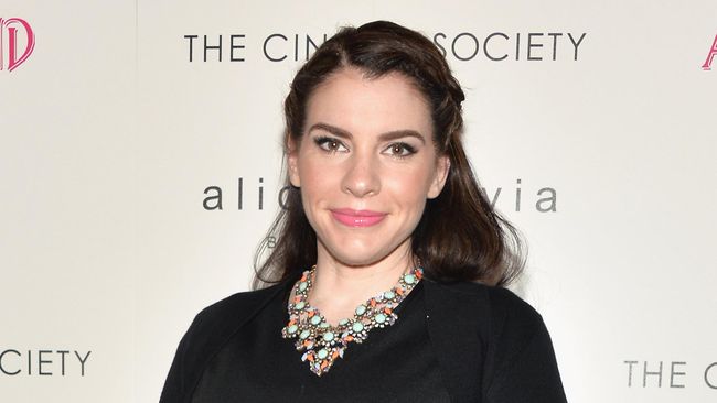 Stephenie Meyer, penulis Twilight sebenarnya ingin merilis novel baru dengan sudut pandang Edward Cullen, berjudul Midnight Sun.
