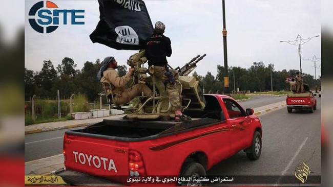 ISIS yang kehilangan wilayah di Irak dan Suriah mencoba mengembalikan kejayaan dengan menculik kelompok minoritas seperti Druze demi tebusan.