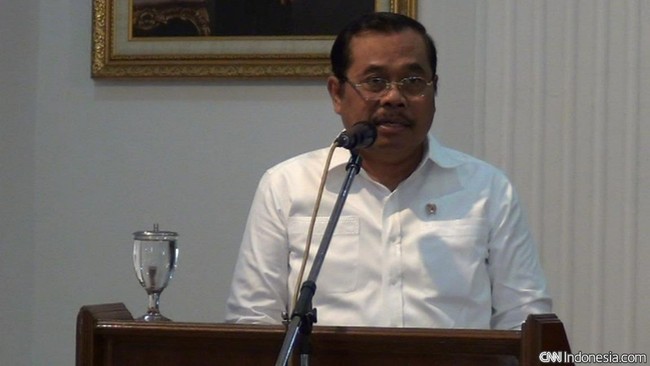 Prasetyo mengatakan KPK didirikan untuk membantu Kepolisian dan Kejaksaan. Jika kedua institusi itu sudah mampu, maka KPK tak perlu menunggu sampai 12 tahun.