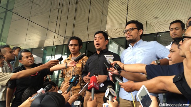 Koalisi Pemantau Peradilan mencatat ada 11 poin yang melemahkan KPK dalam RUU KPK yang diusulkan DPR. Pemerintah diminta untuk menolak usul RUU ini.