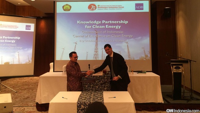 Komitmen pinjaman sebanyak US$ 5-6 miliar tersebut untuk pengembangan pusat riset dan teknologi energi bersih atau energi terbarukan di Indonesia. 