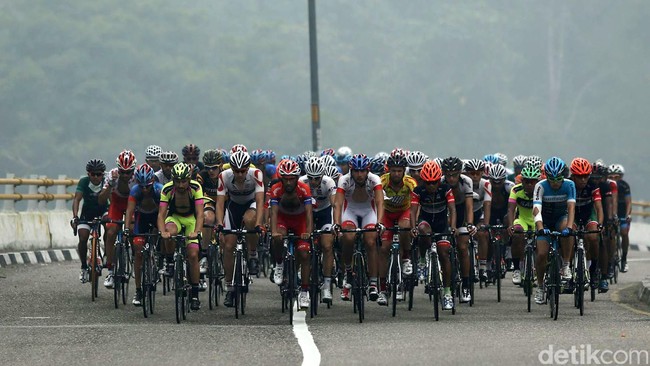 Terjadi perubahan pemegang yellow jersey usai etape keenam setelah Arvin Moazemi Goudarzi merebutnya dari tangan Amir Zargari.