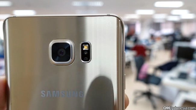 Ciri khas dari Samsung Galaxy Note 5 adalah stylus yang bernama S-Pen. Seiring waktu, S-Pen ini semakin istimewa.