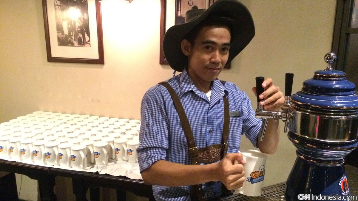 Kemeriahan Festival Bir Oktoberfest di Jakarta