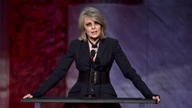 Diane Keaton Tuang Kisah Mudanya Lewat <i>Wine</i>