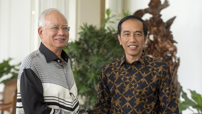 “Saat dua pemerintah bertemu, kami merumuskan langkah-langkah konkrit untuk memperbaiki harga yang turun terus," ujar Rizal Ramli.