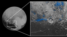 Di Pluto Ditemukan Juga Air Es Warna Merah