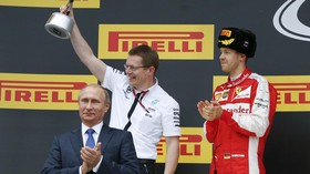 Mercedes Juara Dunia Konstruktor F1 2015