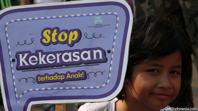 Menurut Ahok, bukanlah hal mudah untuk membuktikan eksploitasi terhadap anak yang dilakukan oleh para pengemis di Jakarta.