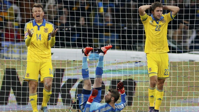 Setelah sempat menolak menjadi pelatih pada 2012 silam, jelang Piala Eropa 2016 Andriy Shevchenko resmi menjadi bagian dari tim kepelatihan timnas Ukraina.