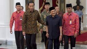 BJ Habibie Masih Dirawat di RSPAD, Belum Boleh Dibesuk