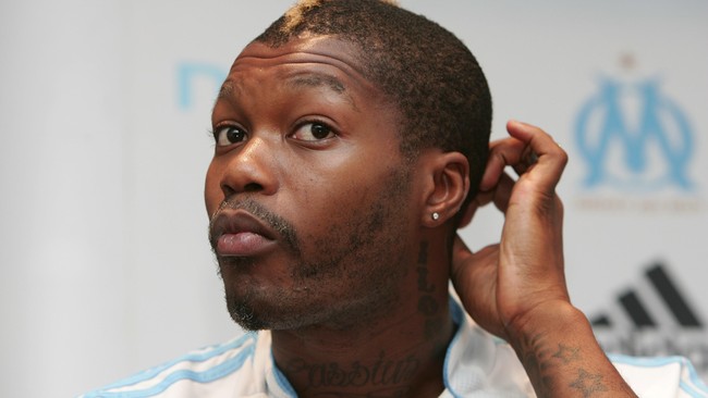Setelah pensiun pada awal tahun ini, Djibril Cisse mencuri perhatian setelah ia ditahan polisi karena terkait dengan aksi pemerasan menggunakan video seks.