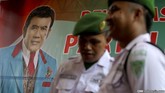 Gaya Politik si Raja Dangdut Partai Idaman mendeklarasikan diri sebagai partai. Dengan bermodalkan popularitas si Raja Dangdut, mampukah mereka bertahan di kancah politik Indonesia?