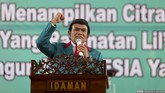 Gaya Politik si Raja Dangdut Partai Idaman mendeklarasikan diri sebagai partai. Dengan bermodalkan popularitas si Raja Dangdut, mampukah mereka bertahan di kancah politik Indonesia?