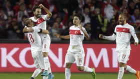 Dramatis, Turki Lolos Langsung ke Piala Eropa
