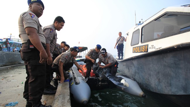 Kapolri Jenderal Tito Karnavian meminta Korps Kepolisian Air dan Udara ikut mengawal gelaran Pilkada serentak 2018.