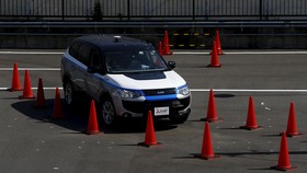 Renault, Nissan, Mitsubishi Siapkan Taksi Tanpa Pengemudi