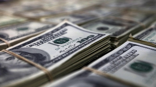 Penerbitan surat utang negara dalam dua valuta asing secara bersamaan ini merupakan yang pertama di Asia Tenggara dalam kurun waktu satu dekade.