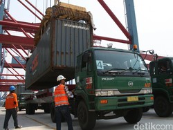 Pengusaha Putar Otak Biar Bisa Keep in Touch dengan China